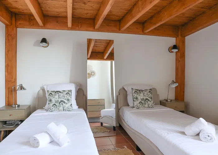 Le Victoria Vista Vue Apartment *