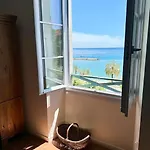 Le Victoria Vista Vue Apartment *