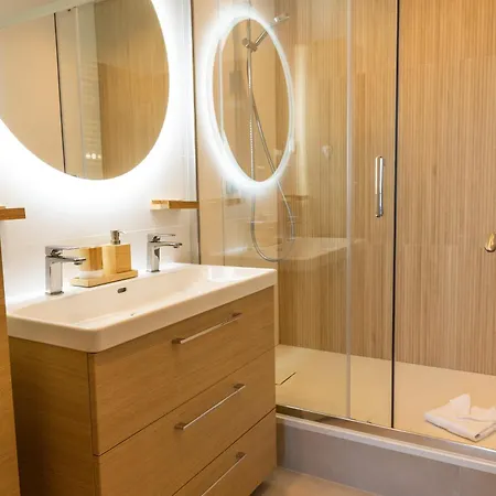 Le Victoria Vista Vue Apartment